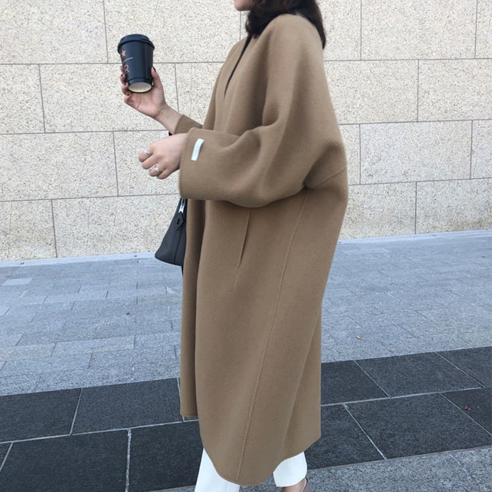 フォーマルカジュアル 通勤用大人上品なノーカラーコート　ゆったり　体型カバー